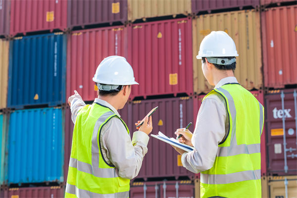 特斯拉筹备扩建机器人超级工厂 机构称相关零部件环节有望持续受益 特斯拉筹备扩建机器人超级工厂 机构称相关零部件环节有望持续受益