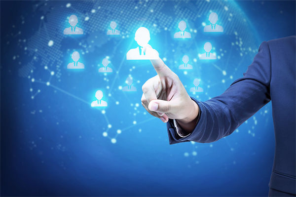 科技公司疯狂抢电!英国电网被数据中心用电申请“淹没”