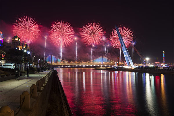 美国对华船舶加征港口费 供应链人士：“兵来将挡水来土掩” 实际情况并不会比想象的更糟